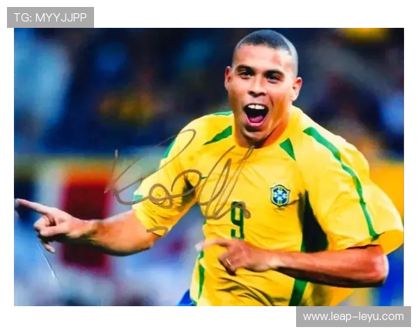 金庸笔下足球球星之传奇与现实碰撞:武侠精神在绿茵场上的传承 金庸笔下足球球星之传奇与现实碰撞:武侠精神在绿茵场上的传承